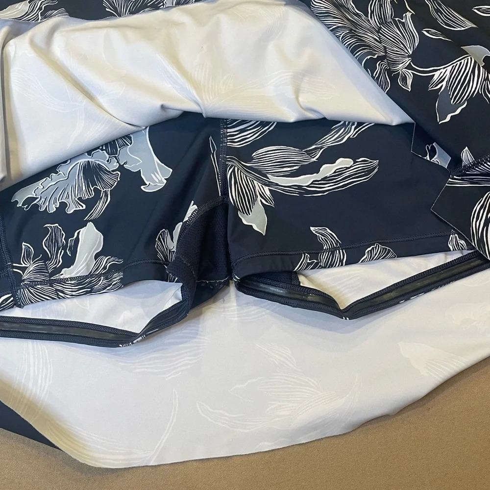 Athleta Navy Blue Floral Sonic Skort Size XL - Picture 6 of 10